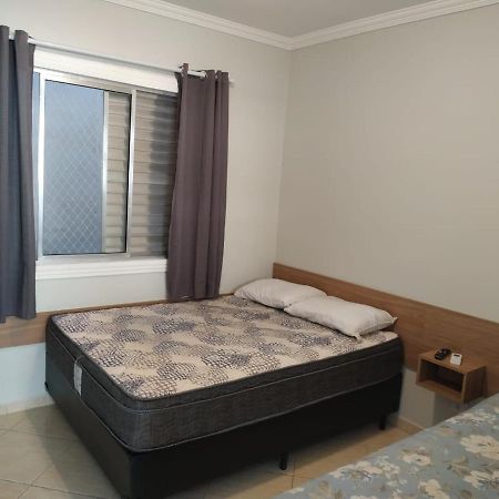 Kitnet Asturias 51B No Ed. Guariata, Proximo A Praia Das Asturias Em Гуаружа Экстерьер фото