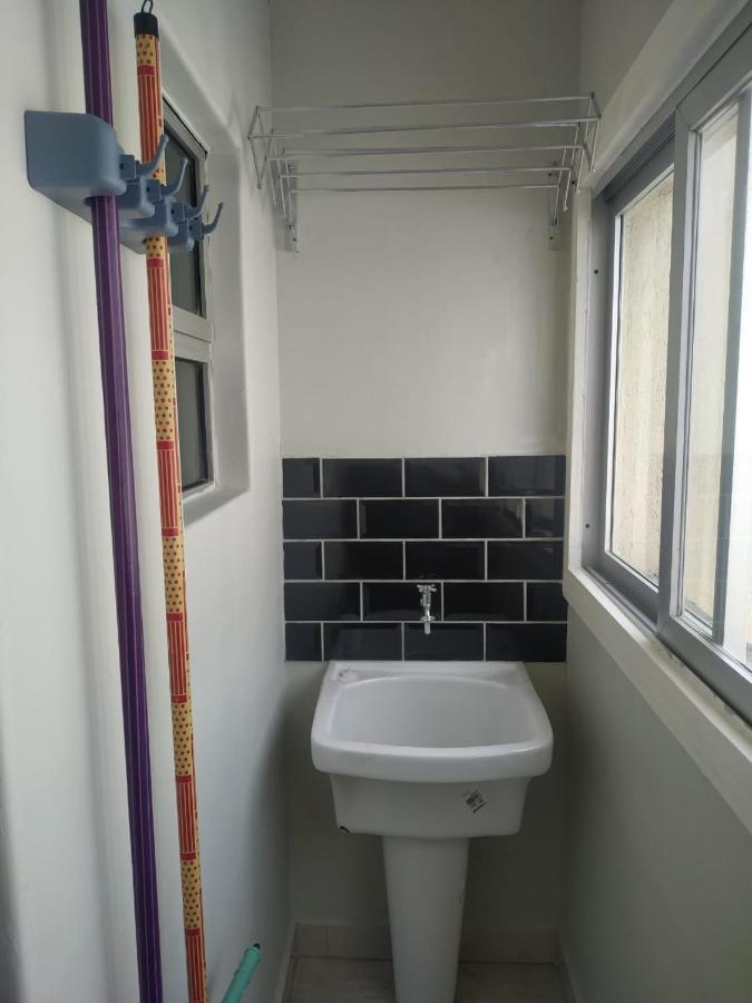 Kitnet Asturias 51B No Ed. Guariata, Proximo A Praia Das Asturias Em Гуаружа Экстерьер фото