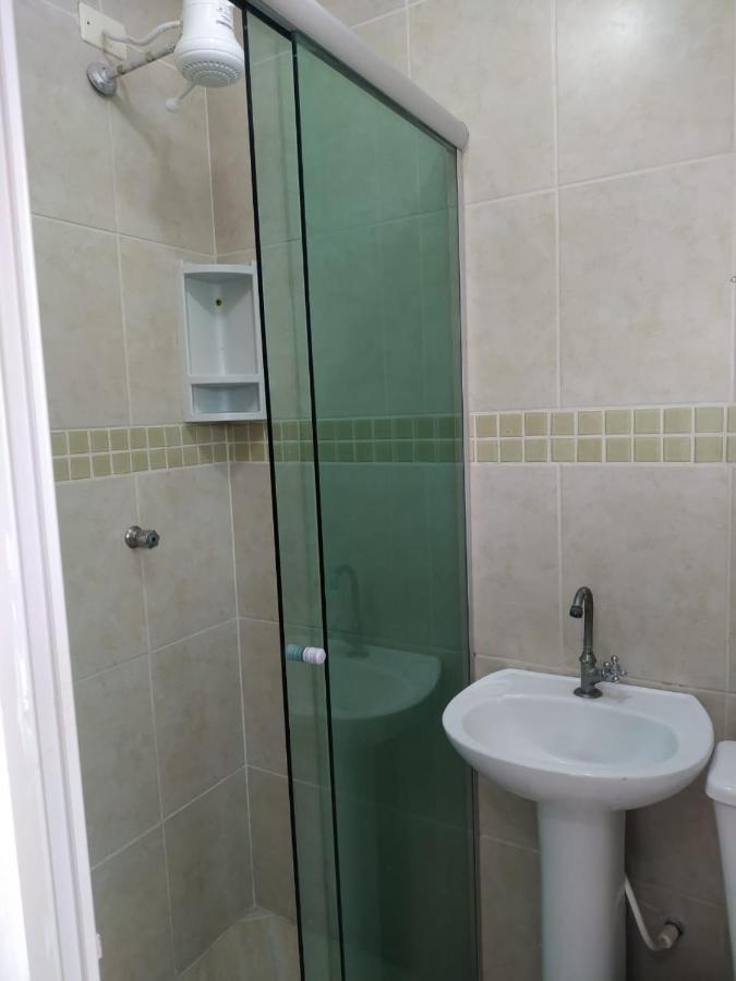Kitnet Asturias 51B No Ed. Guariata, Proximo A Praia Das Asturias Em Гуаружа Экстерьер фото